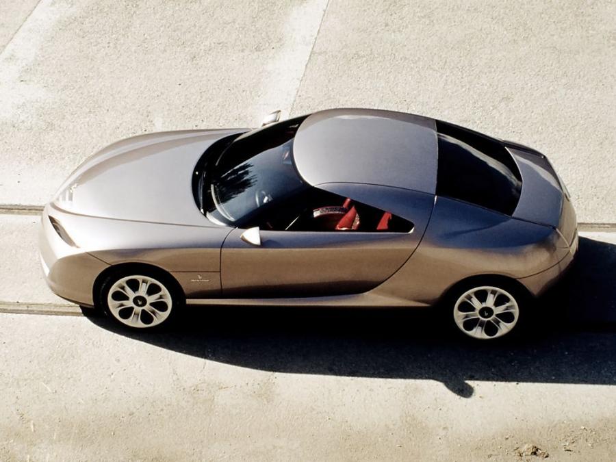  Alfa Romeo Bella Concept 1999 года  (фото 14 из 15)